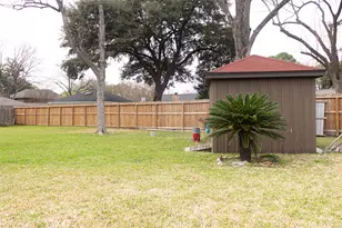 15318 Leeds Ln, Houston, TX 77040 - Photo 26