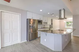 14126 W Cypress Forest Dr, Houston, TX 77070 - Photo 6