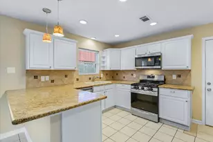 1865 Dolphin Dr, Seabrook, TX 77586 - Photo 10
