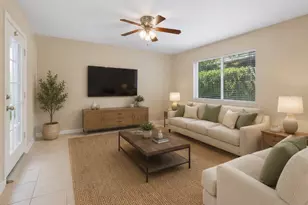 1865 Dolphin Dr, Seabrook, TX 77586 - Photo 4