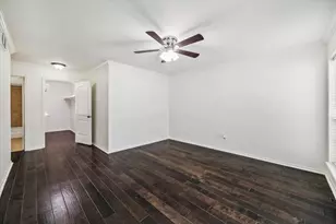 353 N Post Oak Ln, Houston, TX 77024 - Photo 8