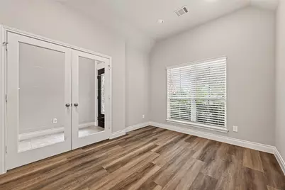 2107 Cinnamon Teal Circle, Fulshear, TX 77423 - Photo 4