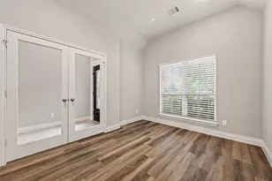 2107 Cinnamon Teal Cir, Fulshear, TX 77423 - Photo 4