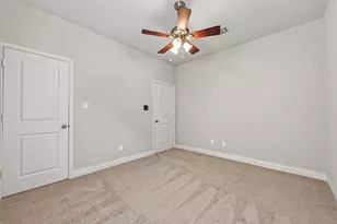 2107 Cinnamon Teal Cir, Fulshear, TX 77423 - Photo 20