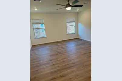 1634 Vista Luna Drive, Texas City, TX 77591 - Photo 8