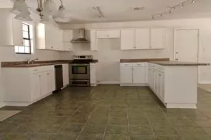 110 Briarwood Dr, Shepherd, TX 77371 - Photo 2