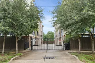 609 Rutland St, Houston, TX 77007 - Photo 2