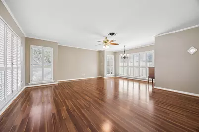 523 E O'Bryant Street, Bellville, TX 77418 - Photo 4