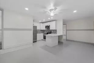 515 Thunder Rd, Surfside Beach, TX 77541 - Photo 6