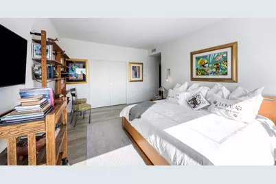 5000 Montrose Boulevard #13F, Houston, TX 77006 - Photo 18