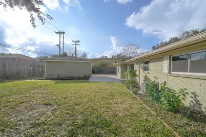 5471 Loch Lomond Drive, Houston, TX 77096 - Photo 28