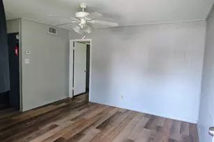 16211 Fm 3083 Rd, Conroe, TX 77302 - Photo 14