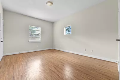 5343 Kiam Street, Houston, TX 77007 - Photo 12