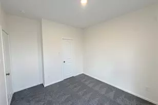 423 Amy St, Angleton, TX 77515 - Photo 14