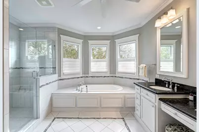 310 W 17th Street, Houston, TX 77008 - Photo 24