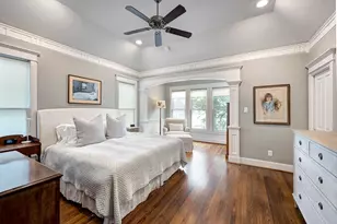 310 W 17th St, Houston, TX 77008 - Photo 20