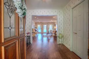 2008 Wickersham Dr, Huntsville, TX 77340 - Photo 12