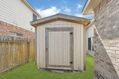 206 Range Lane, Baytown, TX 77523 - Photo 10
