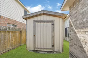 206 Range Ln, Baytown, TX 77523 - Photo 18