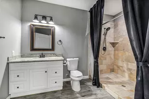 212 County Rd 2202, Cleveland, TX 77327 - Photo 32