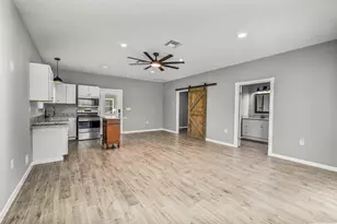 212 County Rd 2202, Cleveland, TX 77327 - Photo 26