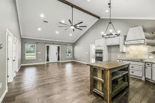 212 County Rd 2202, Cleveland, TX 77327 - Photo 10