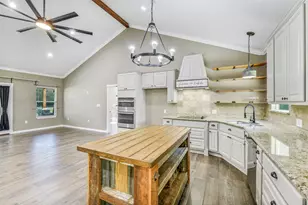 212 County Rd 2202, Cleveland, TX 77327 - Photo 14