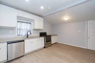 1130 W Broad St, Freeport, TX 77541 - Photo 10
