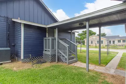 1130 W Broad Street, Freeport, TX 77541 - Photo 24