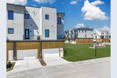 4406 Tucker Lane, Seabrook, TX 77586 - Photo 2