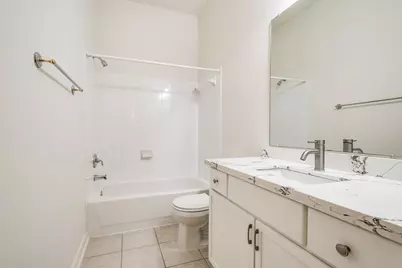 43 N Belfair Place, The Woodlands, TX 77382 - Photo 26