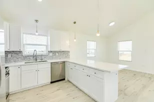 2451 Blue Water Hwy Dr, Surfside Beach, TX 77541 - Photo 22