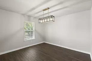 709 E 41st St, Houston, TX 77022 - Photo 6
