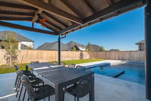 8030 Allston Vlg Trl, The Woodlands, TX 77389 - Photo 2