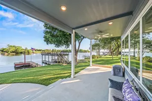 10880 Circle Dr, Willis, TX 77318 - Photo 28