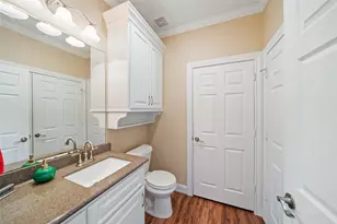 10880 Circle Dr, Willis, TX 77318 - Photo 14