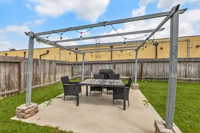 16801 Lonely Pines Drive, Conroe, TX 77302 - Photo 20