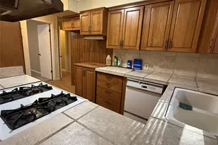 321 Johnson St, Brenham, TX 77833 - Photo 4