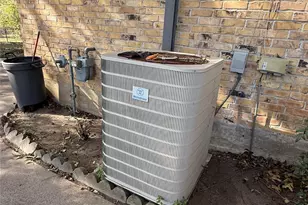 321 Johnson St, Brenham, TX 77833 - Photo 28