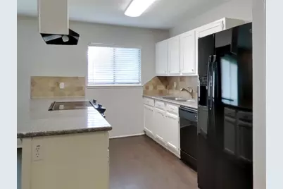 2655 Lark Lane, Humble, TX 77396 - Photo 4