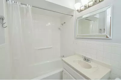 9817 Cedardale Drive, Houston, TX 77055 - Photo 22