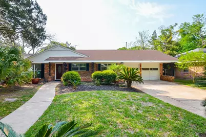9817 Cedardale Drive, Houston, TX 77055 - Photo 2