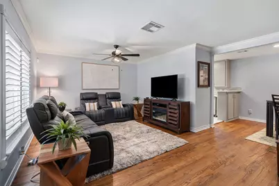 1214 W 31st Street, Houston, TX 77018 - Photo 2