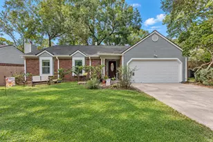 3319 Creek Shadows Dr, Kingwood, TX 77339 - Photo 2