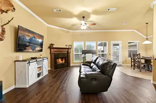 18721 Stewart Hill Dr, Montgomery, TX 77356 - Photo 8