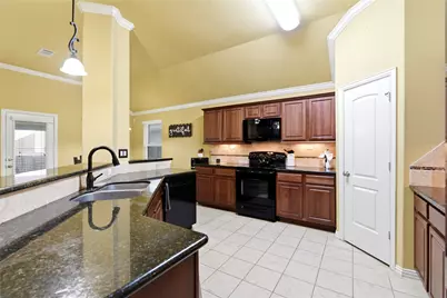 18721 Stewart Hill Drive, Montgomery, TX 77356 - Photo 16