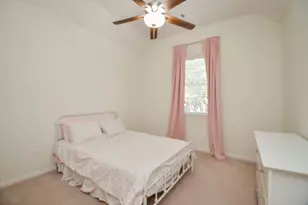 1630 Brookstone Ln, Sugar Land, TX 77479 - Photo 38