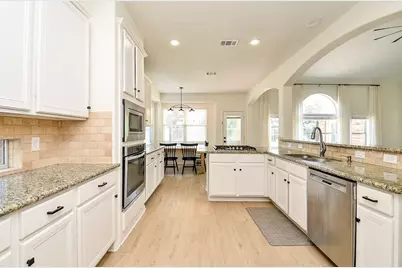 1630 Brookstone Lane, Sugar Land, TX 77479 - Photo 20