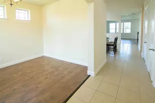 1327 Graham Trace Ln, League City, TX 77573 - Photo 8