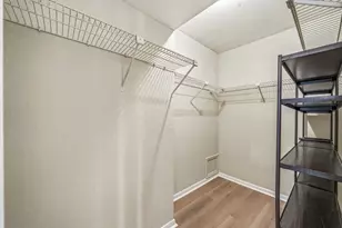 3770 Lovers Wood Ln, Houston, TX 77014 - Photo 24